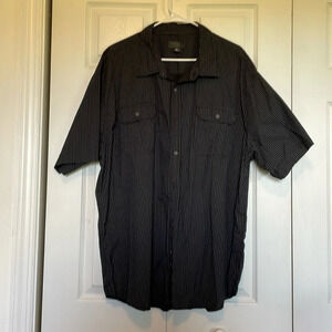Steve’s Jeans 4X black short sleeve button up shirt gray graphic print. Pockets